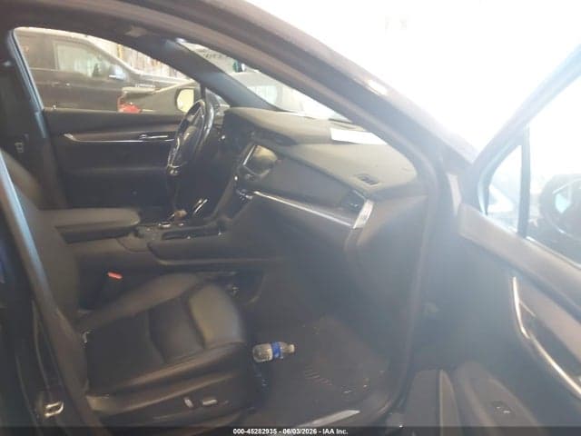 2021 CADILLAC XT5 AWD LUXURY 5