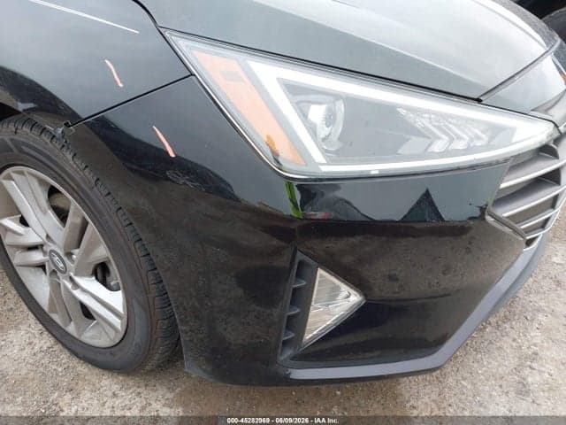 2020 HYUNDAI ELANTRA SEL 6