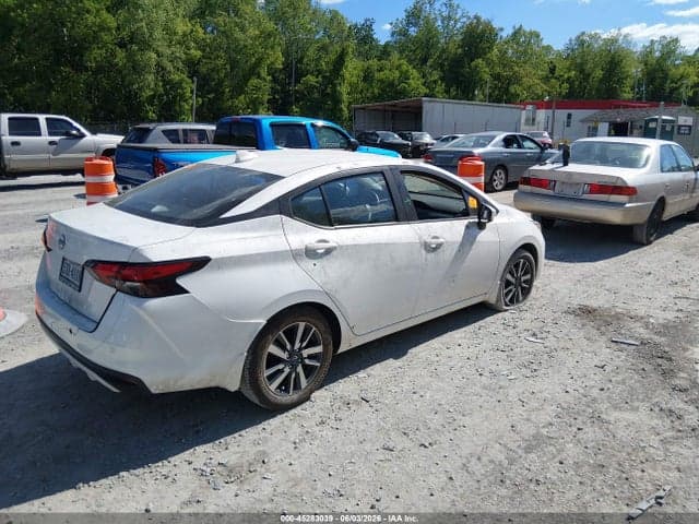 2025 NISSAN VERSA 1.6 SV 4