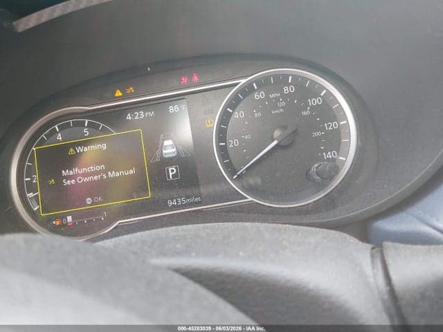 2025 NISSAN VERSA 1.6 SV 7
