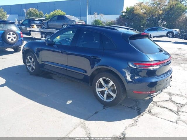 2021 PORSCHE MACAN 3