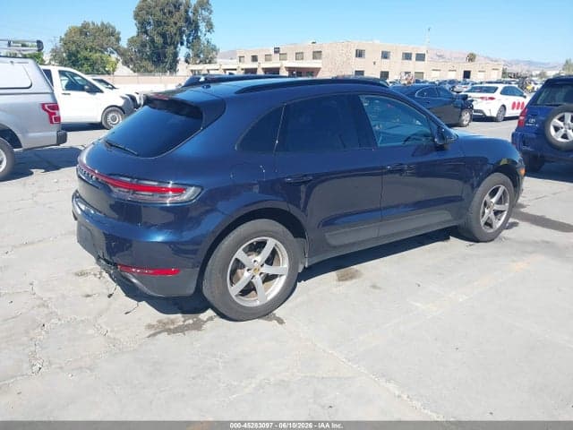 2021 PORSCHE MACAN 4
