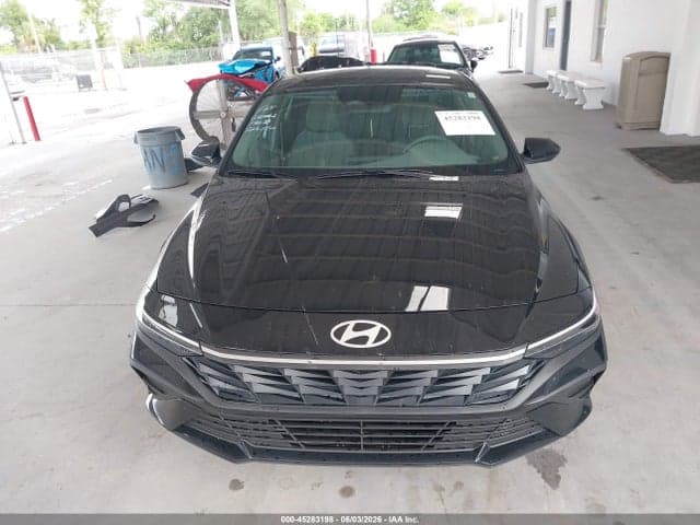 2026 HYUNDAI ELANTRA SE 13