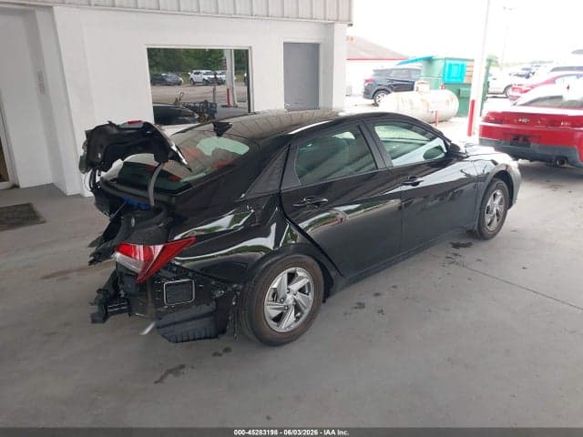 2026 HYUNDAI ELANTRA SE 4