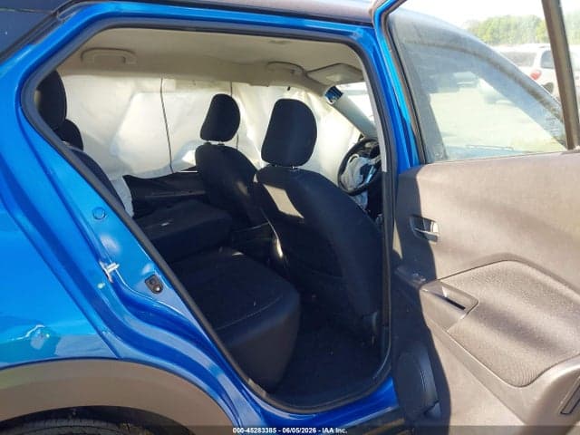 2023 NISSAN KICKS SV XTRONIC CVT 8