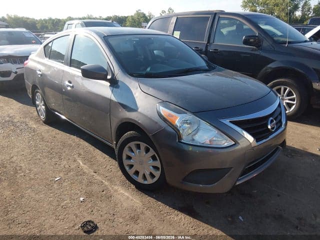 2019 NISSAN VERSA 1.6 SV 1