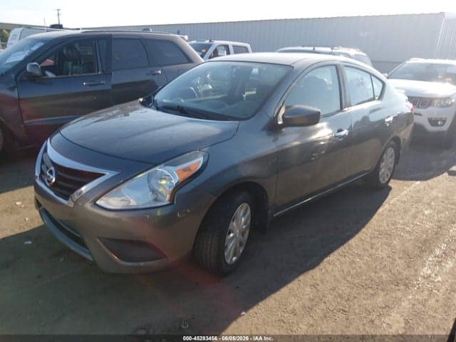 2019 NISSAN VERSA 1.6 SV 2