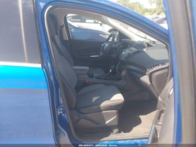 2017 FORD ESCAPE SE 5