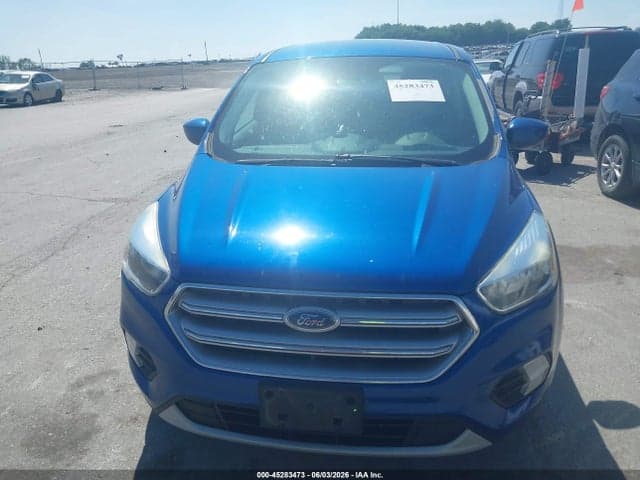 2017 FORD ESCAPE SE 6