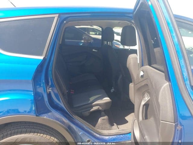 2017 FORD ESCAPE SE 8