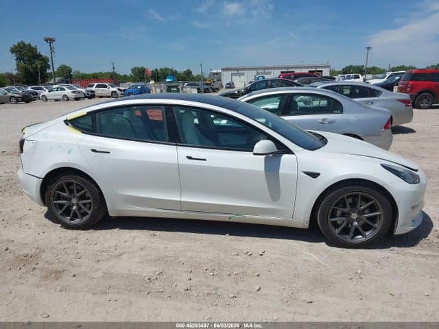 2021 TESLA MODEL 3 STANDARD RANGE PLUS REAR-WHEEL DRIVE 12