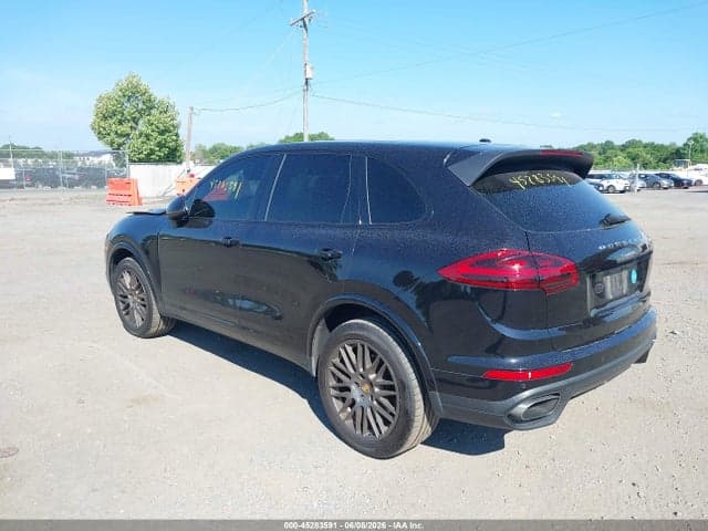 2017 PORSCHE CAYENNE PLATINUM 3