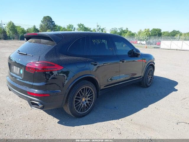 2017 PORSCHE CAYENNE PLATINUM 4