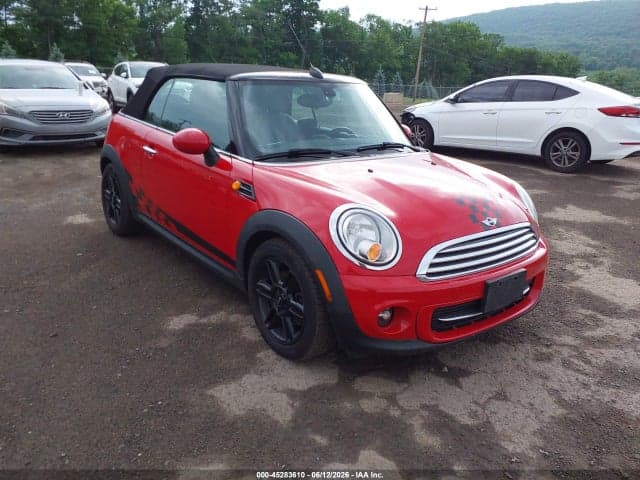 2014 MINI CONVERTIBLE COOPER 1