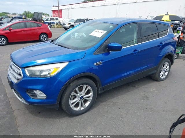 2017 FORD ESCAPE SE 2