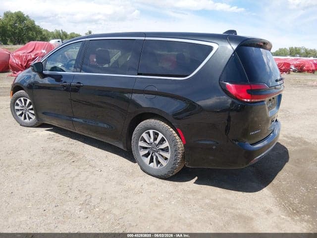 2023 CHRYSLER PACIFICA HYBRID 3