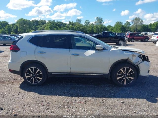 2019 NISSAN ROGUE SL 14