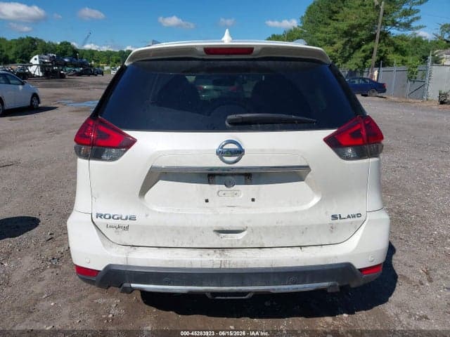 2019 NISSAN ROGUE SL 17
