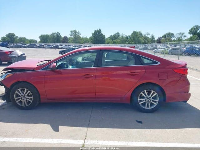 2017 HYUNDAI SONATA SE 15