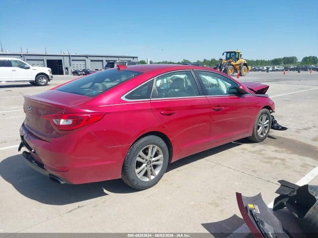 2017 HYUNDAI SONATA SE 4