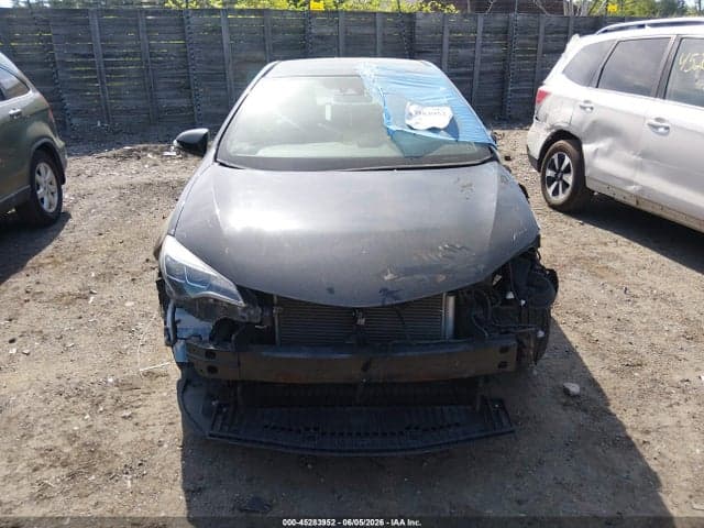 2018 TOYOTA COROLLA SE 13
