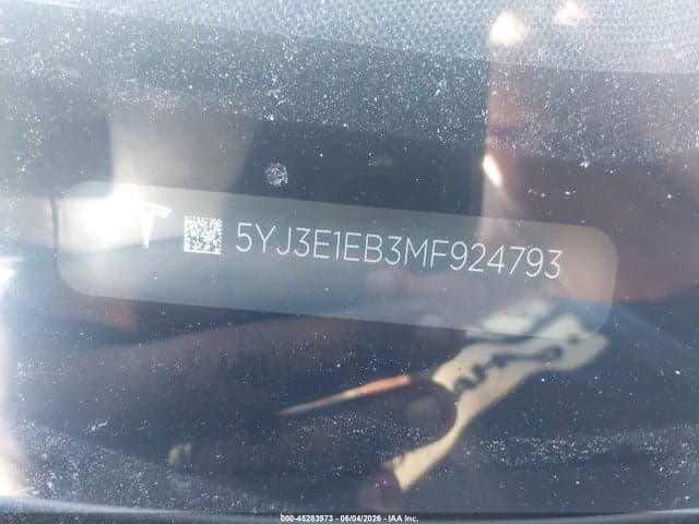 2021 TESLA MODEL 3 LONG RANGE 19