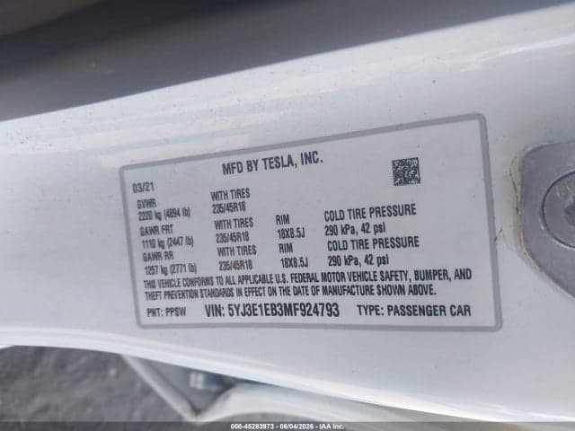 2021 TESLA MODEL 3 LONG RANGE 9