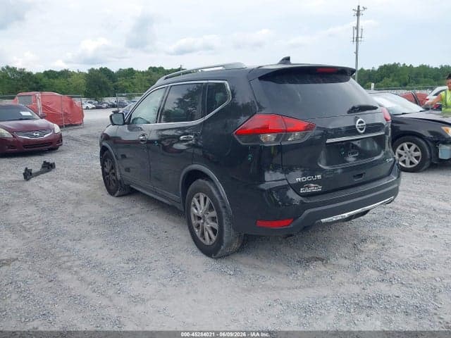 2017 NISSAN ROGUE SV 3
