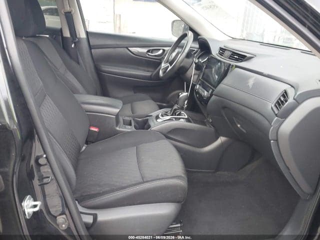 2017 NISSAN ROGUE SV 5