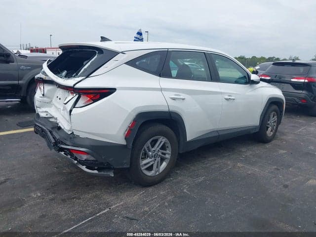 2026 HYUNDAI TUCSON SE 4