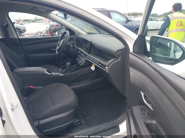 2026 HYUNDAI TUCSON SE 5