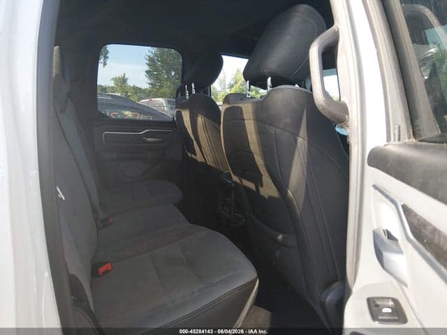 2021 RAM 1500 8