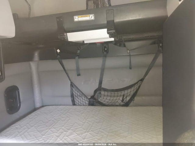 2021 FREIGHTLINER NEW CASCADIA 126 8
