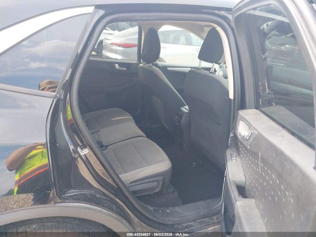 2020 FORD ESCAPE SE 8