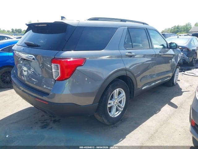 2022 FORD EXPLORER XLT 4
