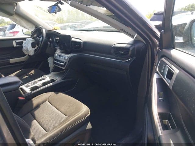 2022 FORD EXPLORER XLT 5