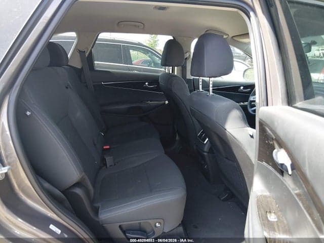 2020 KIA SORENTO 2.4L LX 8