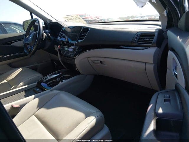 2020 HONDA PILOT 2WD TOURING 8 PASSENGER 5