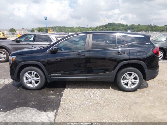 2022 GMC TERRAIN FWD SLE 14