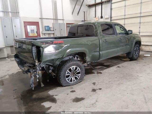 2022 TOYOTA TACOMA TRD SPORT 4
