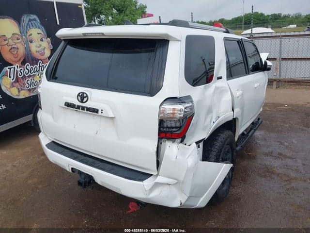 2023 TOYOTA 4RUNNER SR5 PREMIUM 4
