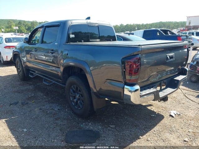 2020 TOYOTA TACOMA 3