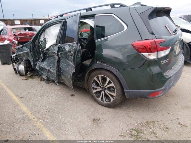 2022 SUBARU FORESTER LIMITED 3
