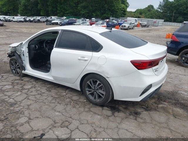 2023 KIA FORTE LXS 3