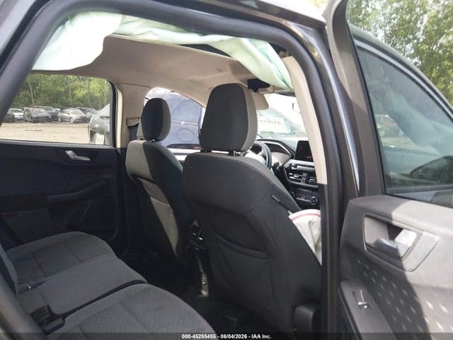 2020 FORD ESCAPE SE 8