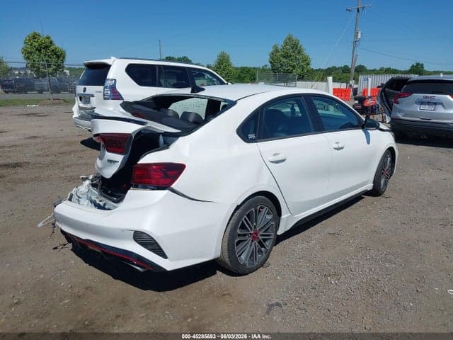 2022 KIA FORTE GT 4