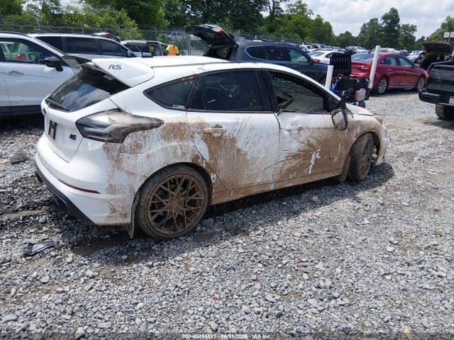 2017 FORD FOCUS RS 4