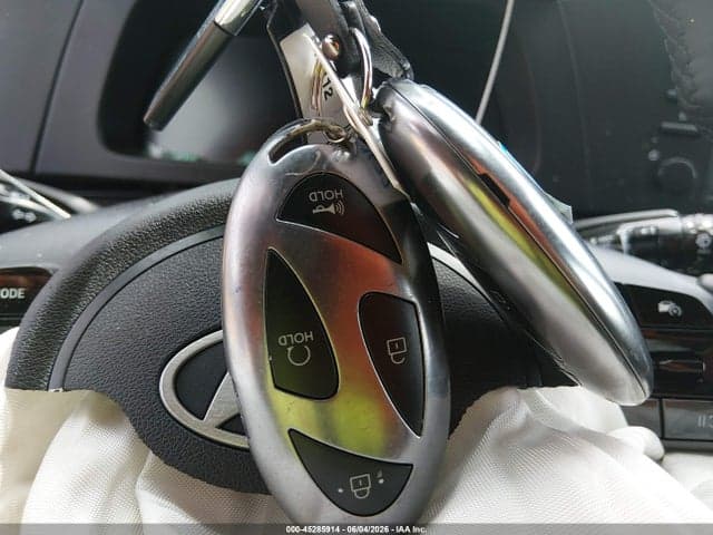 2025 HYUNDAI ELANTRA SEL SPORT 12