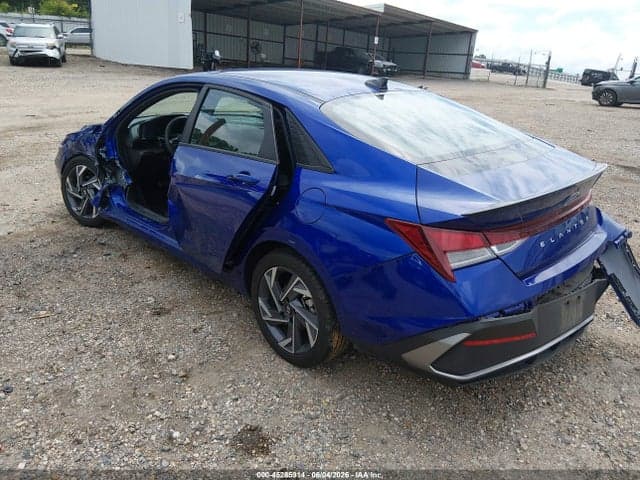 2025 HYUNDAI ELANTRA SEL SPORT 4