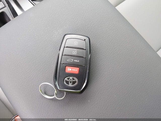 2026 TOYOTA CAMRY SE 11